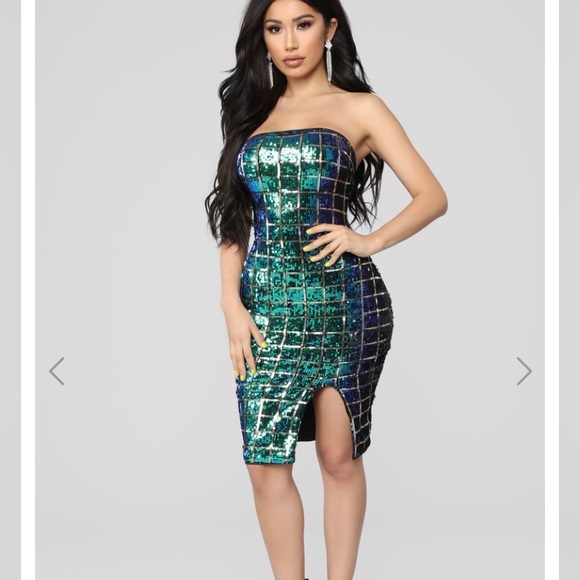 Dresses | Nwt Green Sequin Tube Dress 